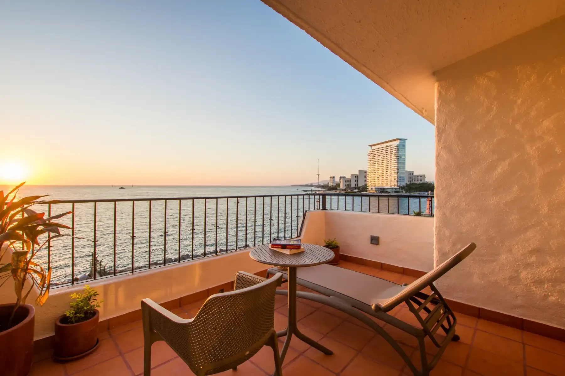 Prestige Suite Ocean Front en Crown Paradise Club Puerto Vallarta