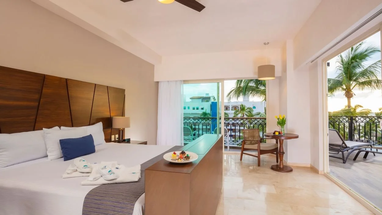 Suite Luna de Miel en Crown Paradise Golden Puerto Vallarta
