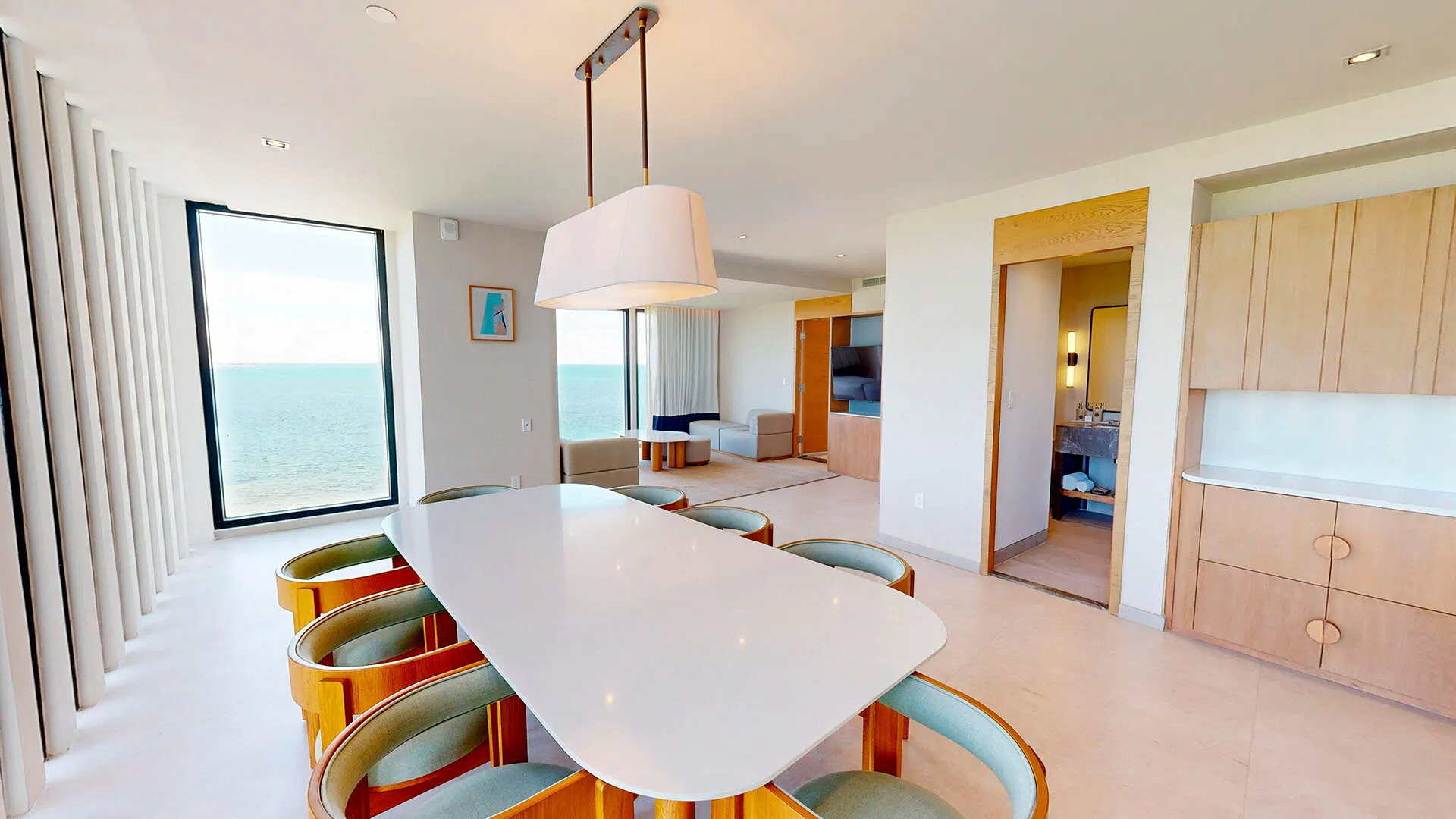 The LVC Friends & Family Suite en AVA Resort Cancun