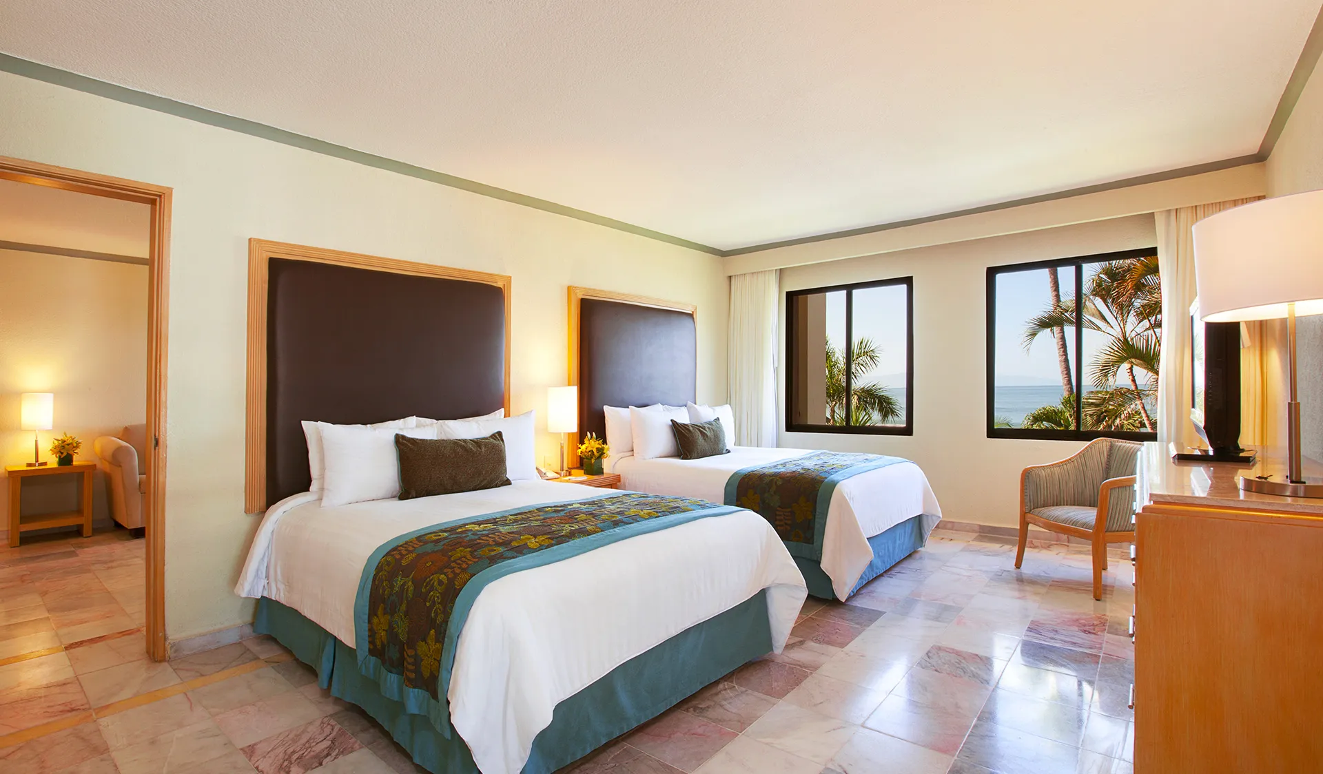 Junior Suite Doble Frente al Mar en Hotel Samba Vallarta